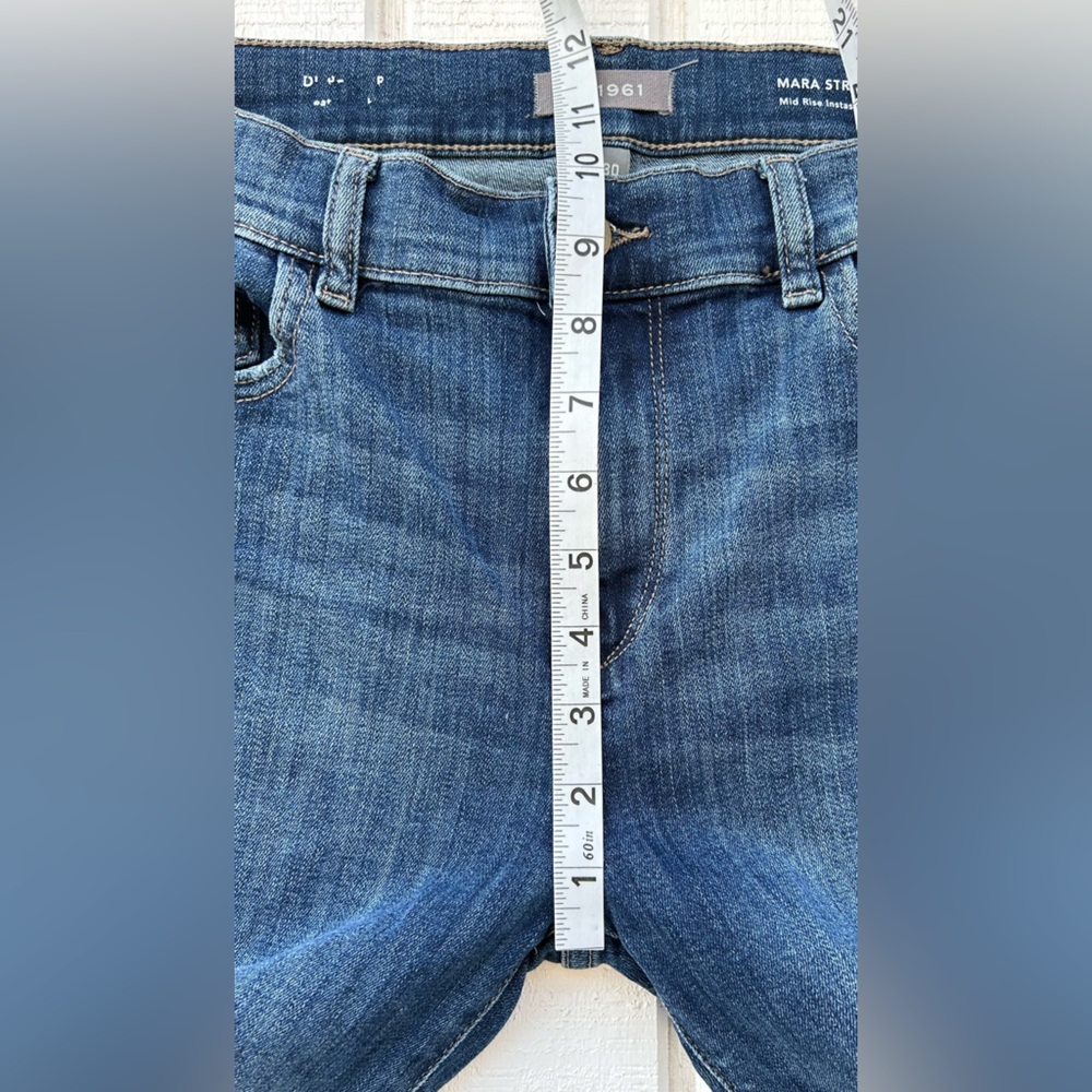 DL 1961 Mara Straight Mid‎ Rise Instasculpt Ankle Jeans Size 30 - Picture 10 of 12